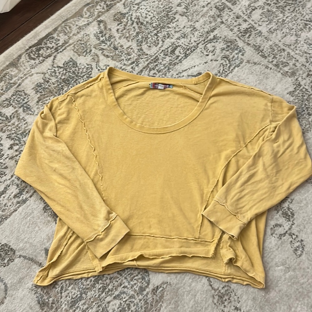 Urban Outfitters Cropped- Oversized Long Sleeve | Size: S